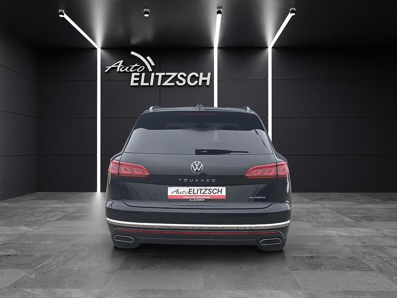 Gebraucht VW Touareg Elegance 381 PS (280 kW) 2022 Grenadillschwarz metallic SUV