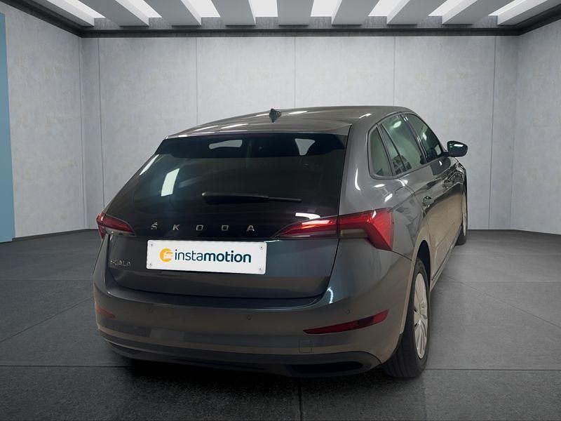 Gebraucht Skoda Scala Ambition 110 PS (80 kW) 2022 Grau Kleinwagen