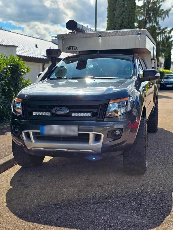 Gebraucht Ford Ranger 150 PS (110 kW) 2012 Grau Pickup