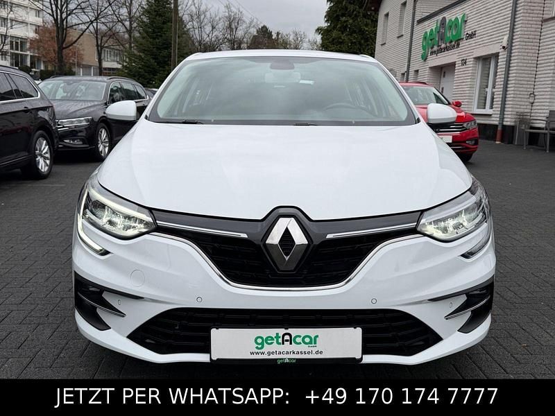 Gebraucht Renault Mégane GrandTour Equilibre 116 PS (85 kW) 2023 Weiß Kombi