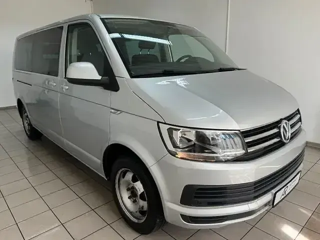 Gebraucht VW Caravelle 150 PS (110 kW) 2016 Silber Van
