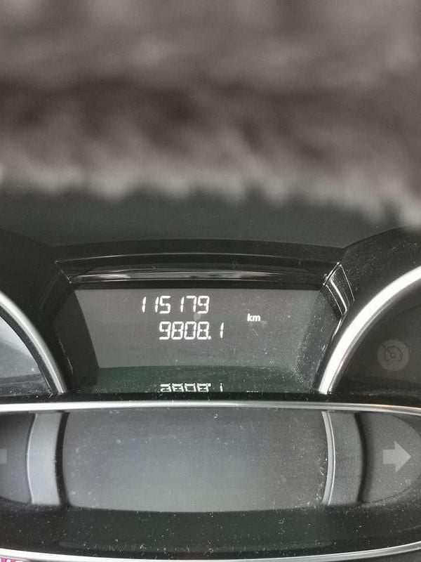 Gebraucht Renault Clio IV LIMITED 73 PS (53 kW) 2016 Grau Limousine