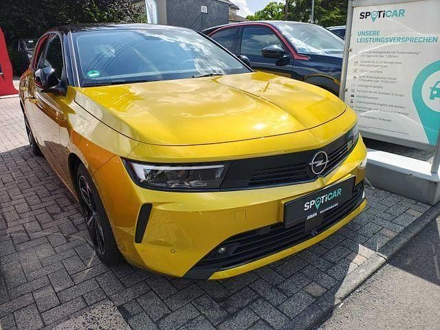Gebraucht Opel Astra Elegance 181 PS (133 kW) 2023 Gelb Limousine