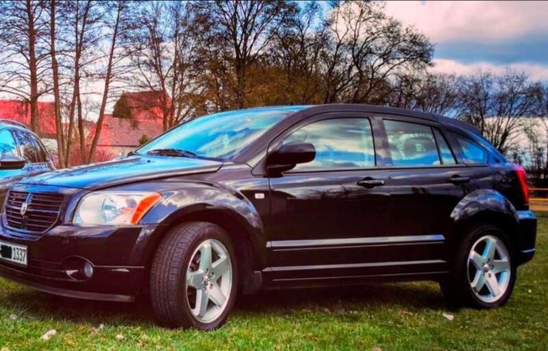 Schwarz Gebraucht 2010 Dodge Caliber SXT SUV | 1.999 € - Bild 1/4