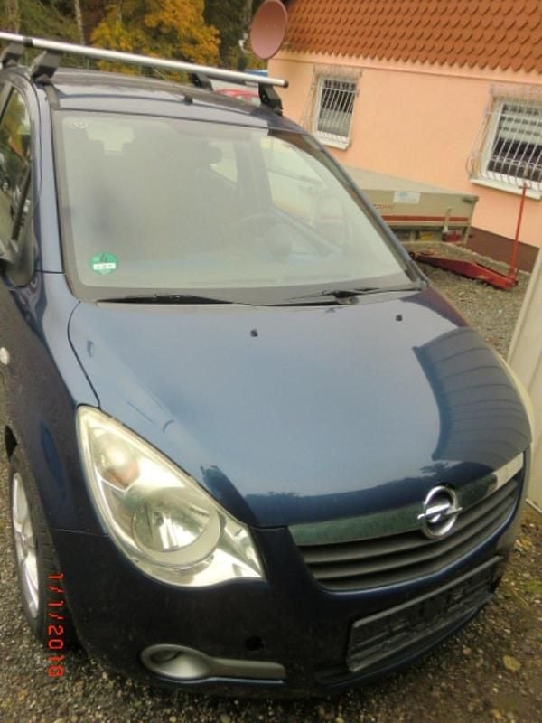 Blau Gebraucht 2008 Opel Agila Kleinwagen | 2.500 € (Fairer Preis) - Bild 1/4