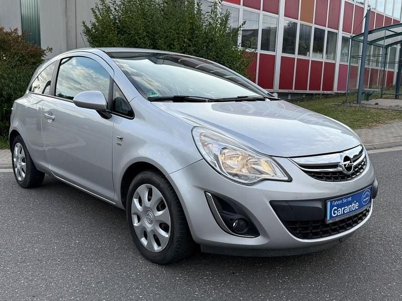 Silber Gebraucht 2011 Opel Corsa Satellite Limousine | 2.999 € (Guter Preis) - Bild 1/4