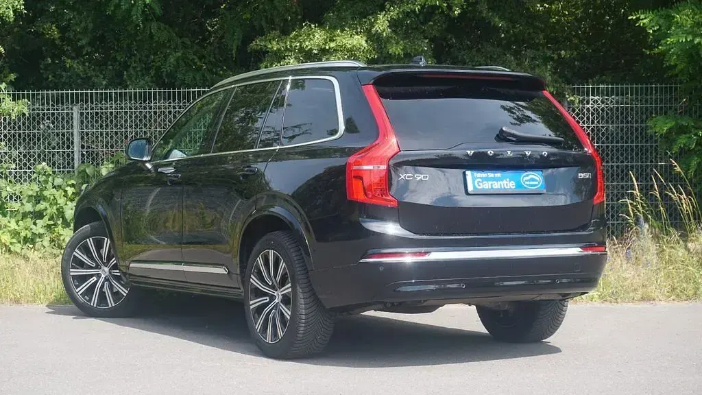 Gebraucht Volvo XC90 Plus 235 PS (172 kW) 2024 Schwarz SUV