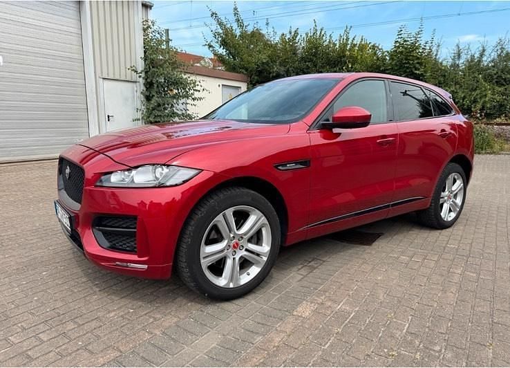 Rot Gebraucht 2019 Jaguar F-Pace R-Sport SUV | 19.500 € (Superpreis) - Bild 1/4