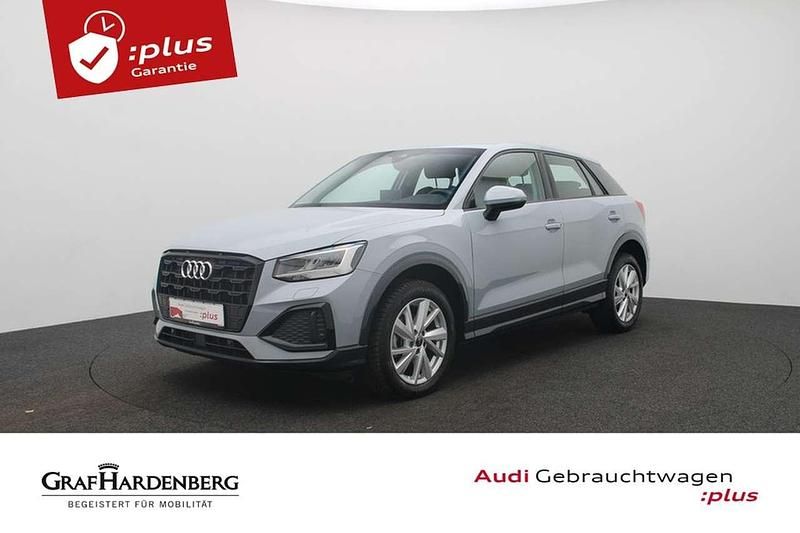 Pfeilgrau perleffekt Gebraucht 2024 Audi Q2 Advanced Plus SUV | 31.380 € (Etwas zu teuer) - Bild 1/4
