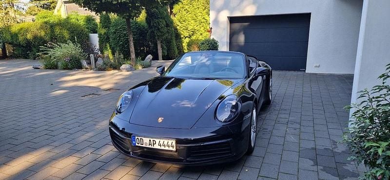 Schwarz Gebraucht 2021 Porsche 911 Carrera Cabriolet Cabrio | 124.500 € (Fairer Preis) - Bild 1/4