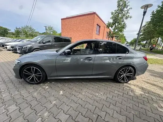 Gebraucht BMW M340 Performance 340 PS (250 kW) 2022 Skyscraper grau Limousine