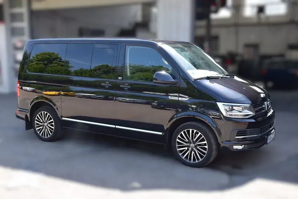 Gebraucht VW Multivan Generation Six 199 PS (146 kW) 2019 Schwarz Van / Kleinbus