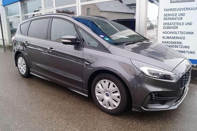 Gebraucht Ford S-MAX ST-Line 190 PS (139 kW) 2023 Magneticgrau Van / Kleinbus