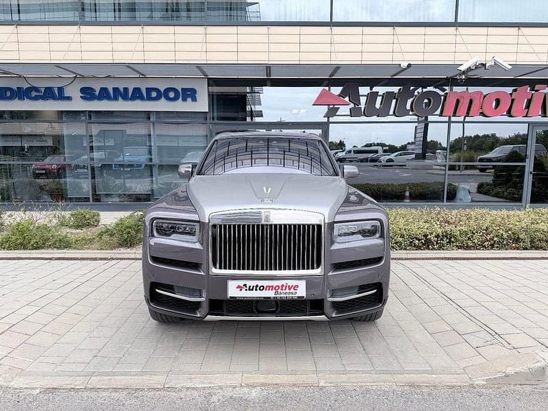 Grau Gebraucht 2023 Rolls Royce Cullinan SUV | 393.250 € (Teuer) - Bild 1/4