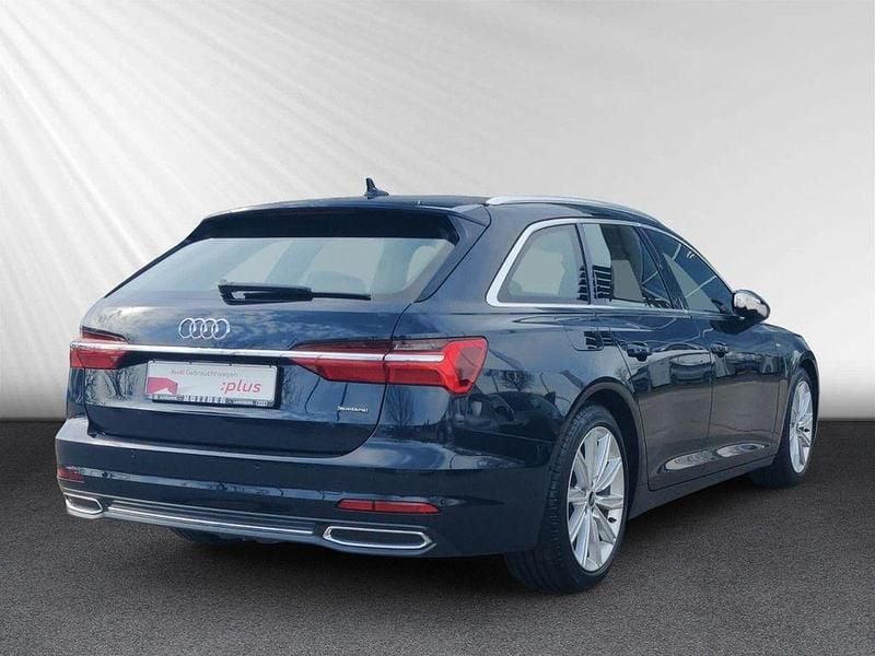Używany Audi A6 S-Line 299 KM (219 kW) 2022 Niebieski Kombi
