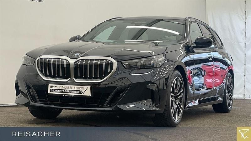 Schwarz Gebraucht 2024 BMW 520 M Sport Limousine | 54.349 € (Superpreis) - Bild 1/4