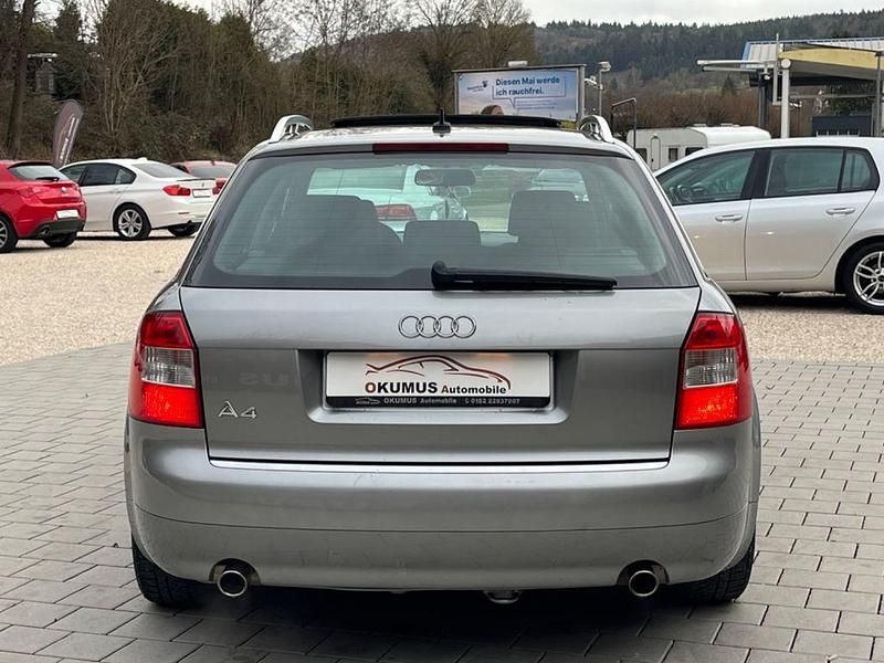 Gebraucht Audi A4 163 PS (119 kW) 2003 Grau Kombi