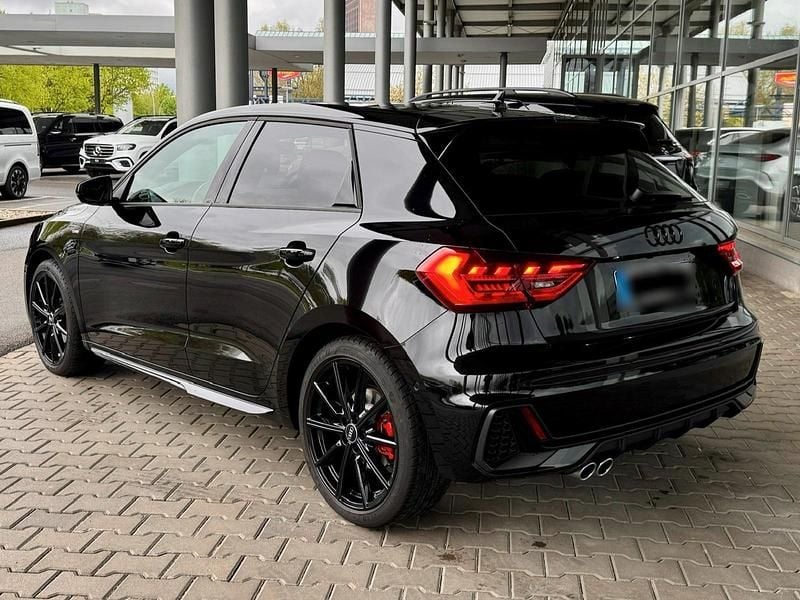Gebraucht Audi A1 S-Line 207 PS (152 kW) 2023 Schwarz SUV