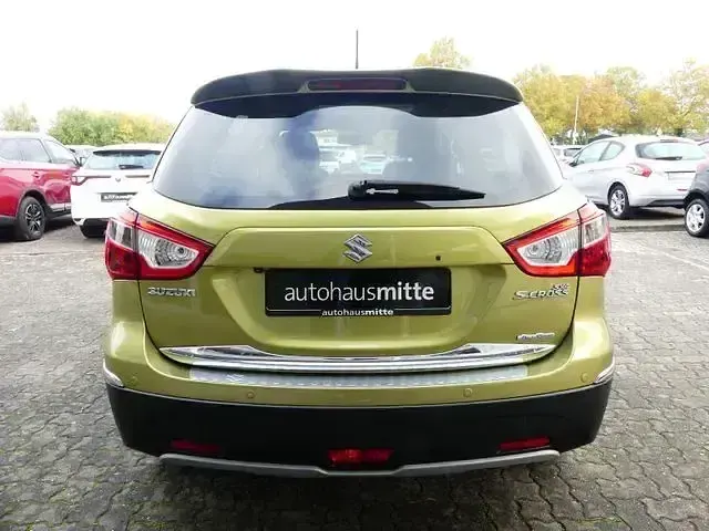 Gebraucht Suzuki SX4 S-Cross Comfort 120 PS (88 kW) 2014 Grün SUV