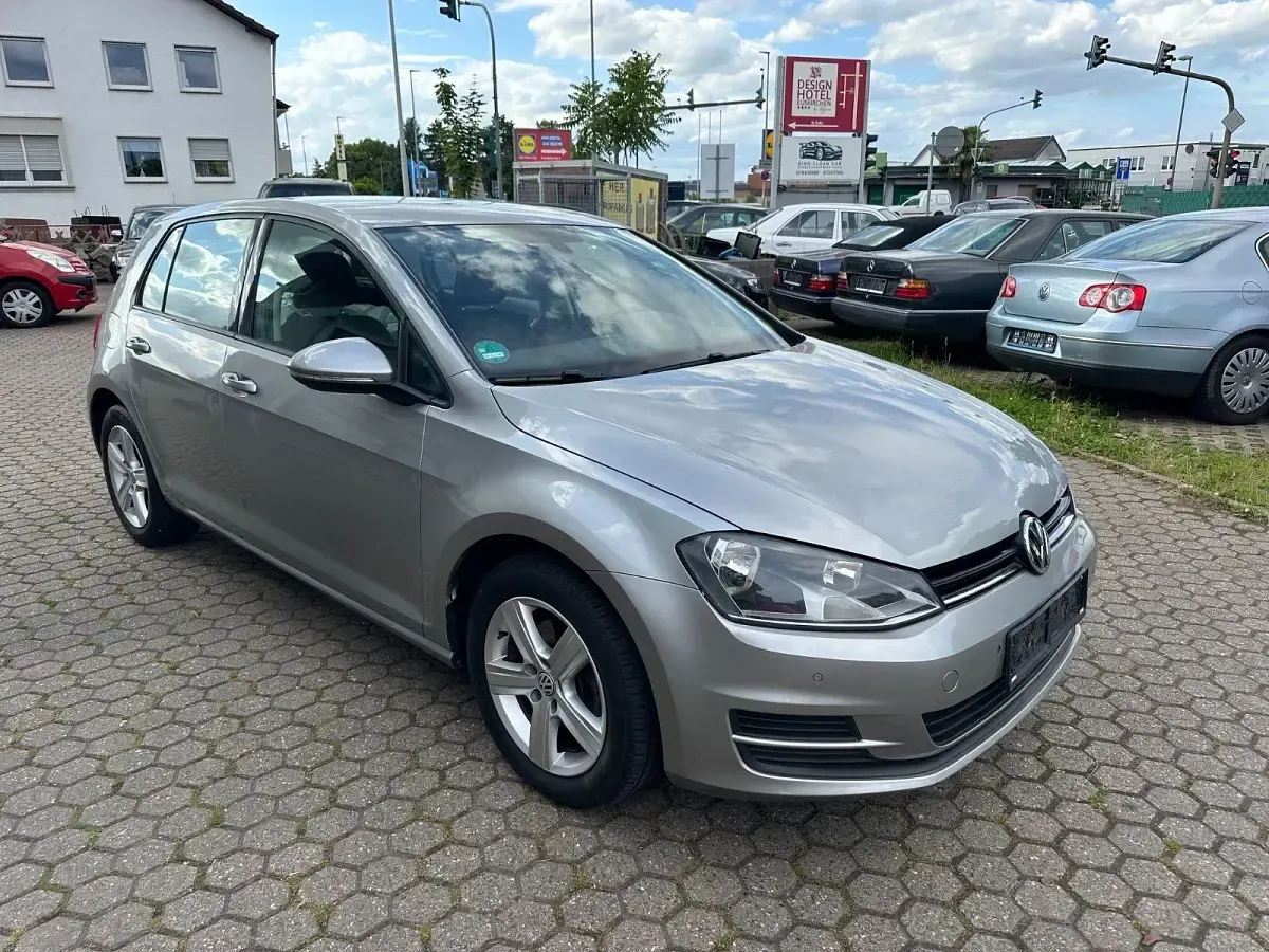 Gebraucht VW Golf VII Comfortline 86 PS (63 kW) 2012 Silber Kleinwagen