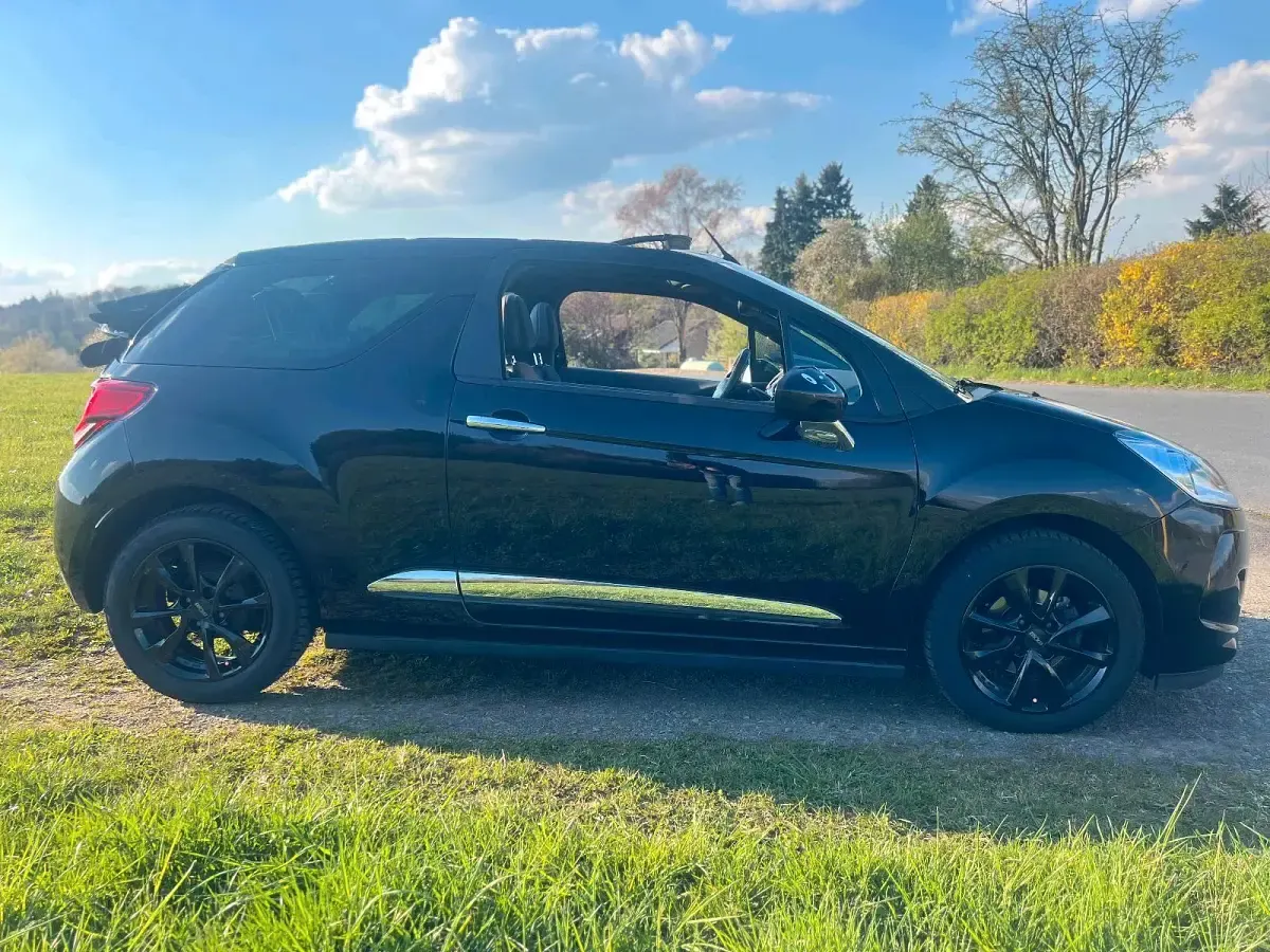 Gebraucht Citroën DS3 Cabriolet 82 PS (60 kW) 2015 Schwarz Cabrio