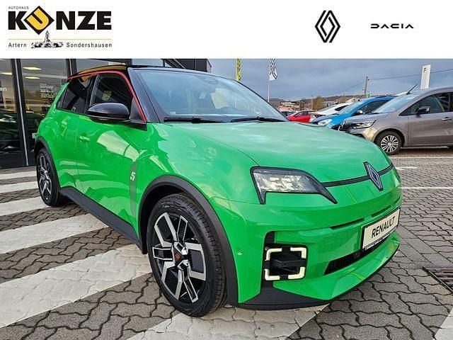 Grün (pop green!, black pearlschwarz metallic) Gebraucht 2025 Renault R5 Komfort Kleinwagen | 30.790 € (Fairer Preis) - Bild 1/4