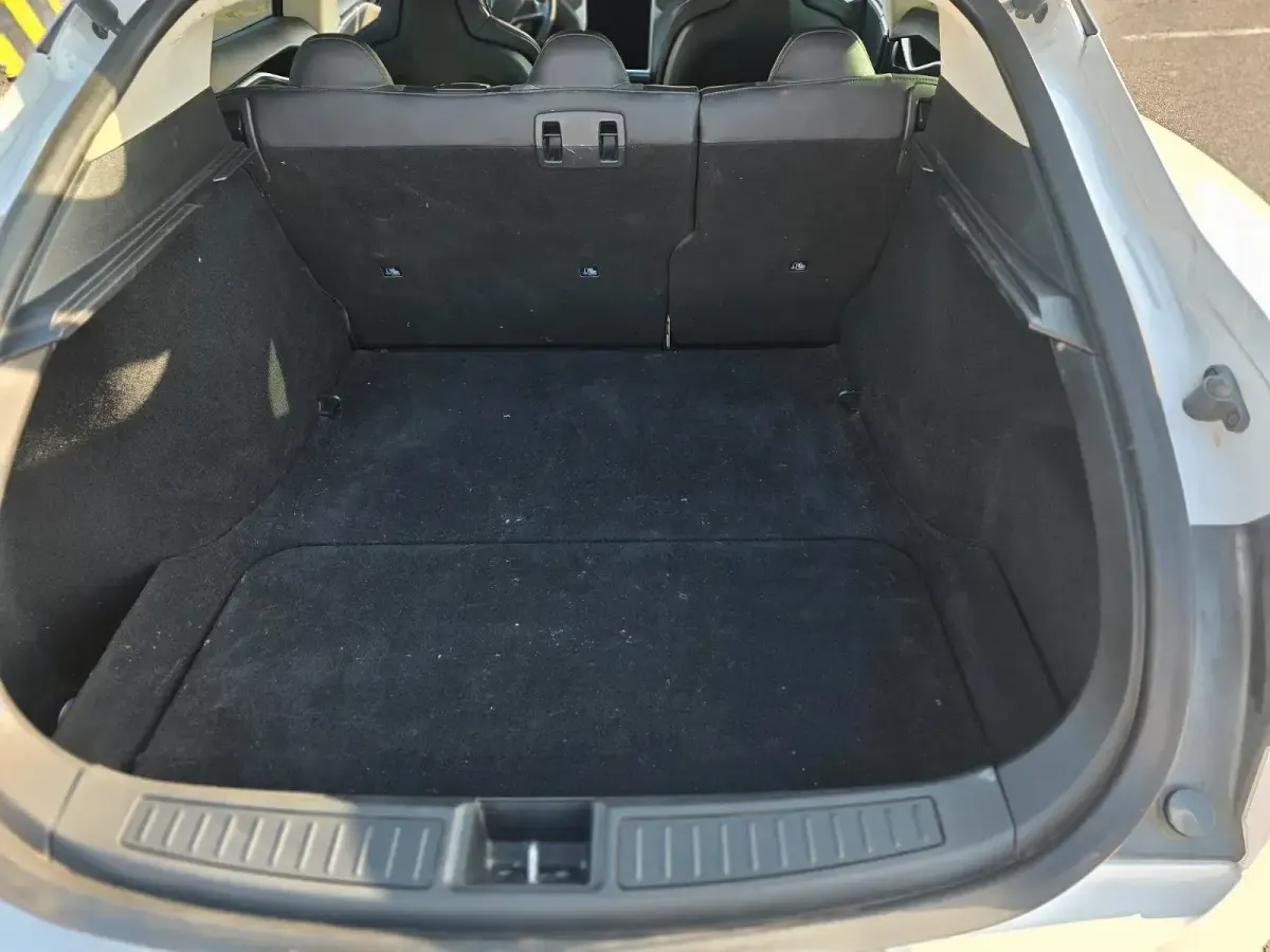 Gebraucht Tesla Model S 330 kW (450 PS) 2014 Weiß Kleinwagen
