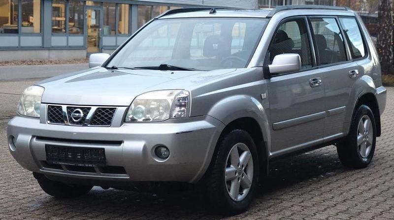 Silber Gebraucht 2004 Nissan X-Trail SUV | 3.900 € (Fairer Preis) - Bild 1/4