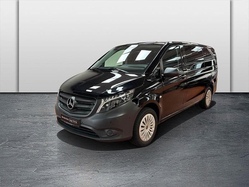 Schwarz Gebraucht 2024 Mercedes Vito Van | 45.899 € - Bild 1/4
