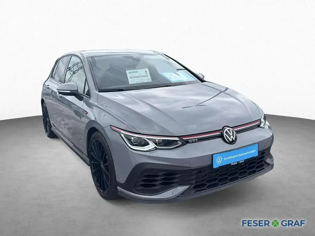 Second-hand VW Golf VIII GTI 300 CP (220 kW) 2022 Gri Berlinǎ
