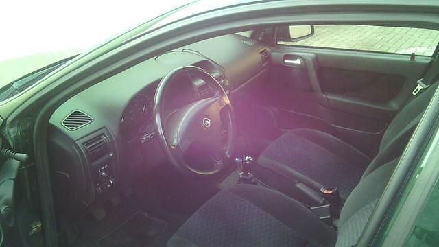 Gebraucht Opel Astra 101 PS (74 kW) 1999 Grün metallic Kombi