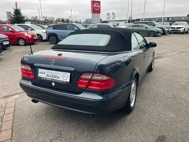 Gebraucht Mercedes CLK320 Elegance 218 PS (160 kW) 1998 Blau Cabrio