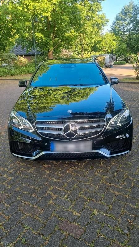 Gebraucht Mercedes E500 525 PS (386 kW) 2014 Limousine