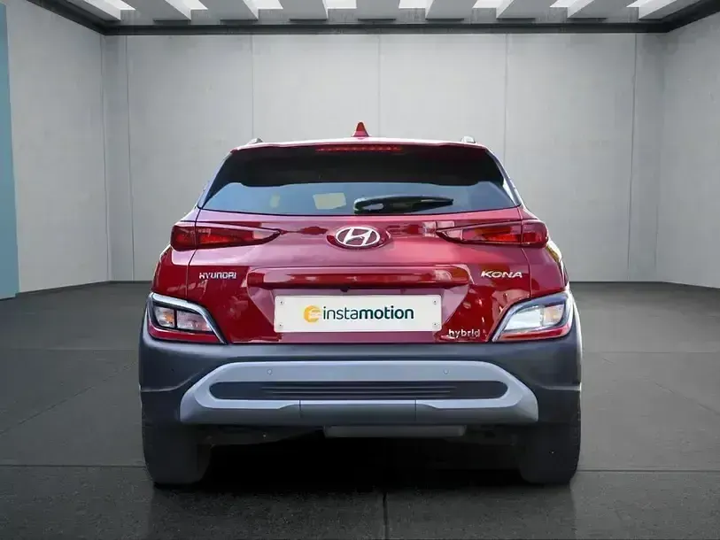 Gebraucht Hyundai Kona 141 PS (103 kW) 2022 Rot SUV