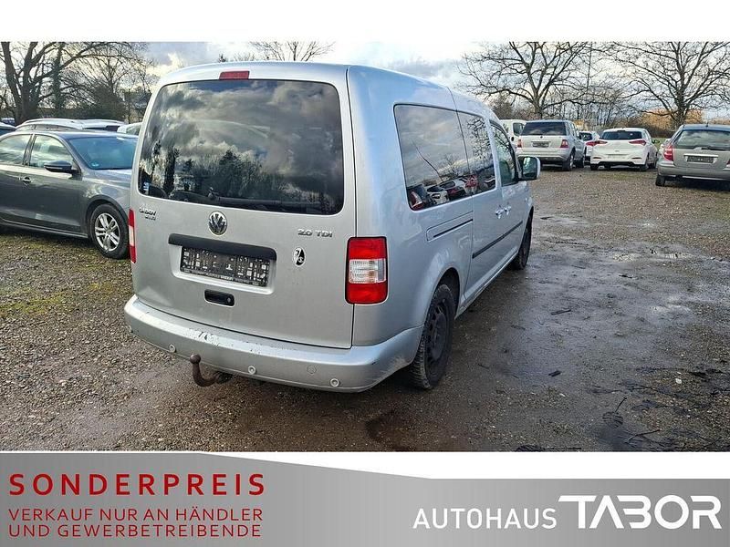 Gebraucht VW Caddy Maxi Life 140 PS (102 kW) 2008 Reflexsilber Van / Kleinbus