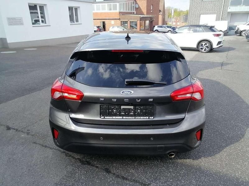 Gebraucht Ford Focus Titanium 120 PS (88 kW) 2019 Magneticgrau (metallic) Kleinwagen