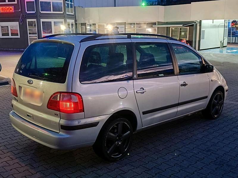 Gebraucht Ford Galaxy 116 PS (85 kW) 2003 Grau Van / Kleinbus