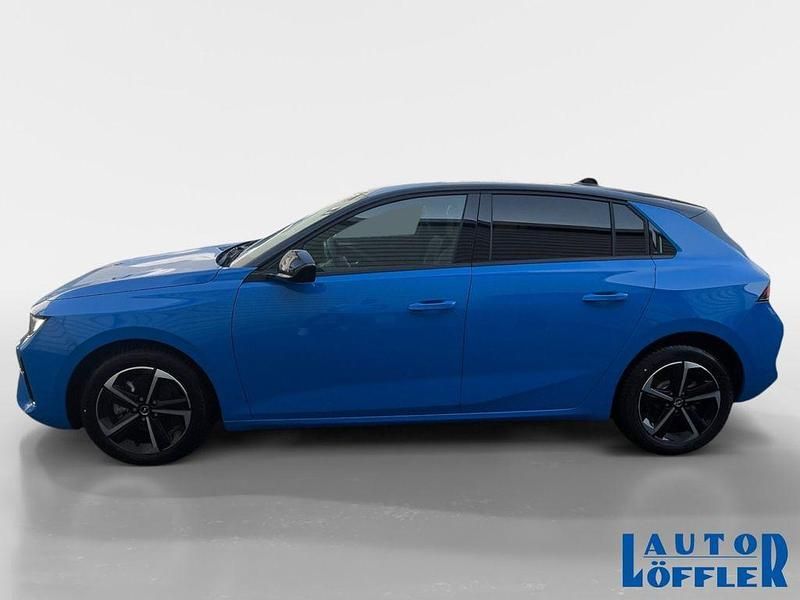 Nowe Opel Astra 136 KM (100 kW) 2026 Niebieski Sedan/Limuzyna