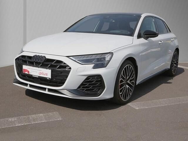 Gebraucht Audi S3 Ambiente 333 PS (244 kW) 2024 Gletscherweiß metallic Limousine