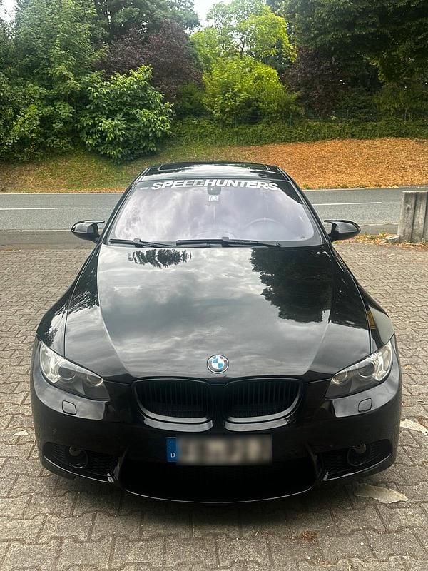 Schwarz Gebraucht 2007 BMW 330 Coupé | 9.000 € (Teuer) - Bild 1/4