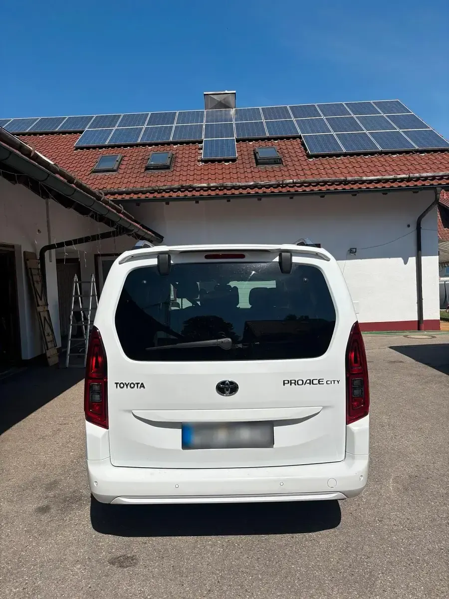 Gebraucht Toyota Proace Verso City 130 PS (95 kW) 2022 Weiß Kombi