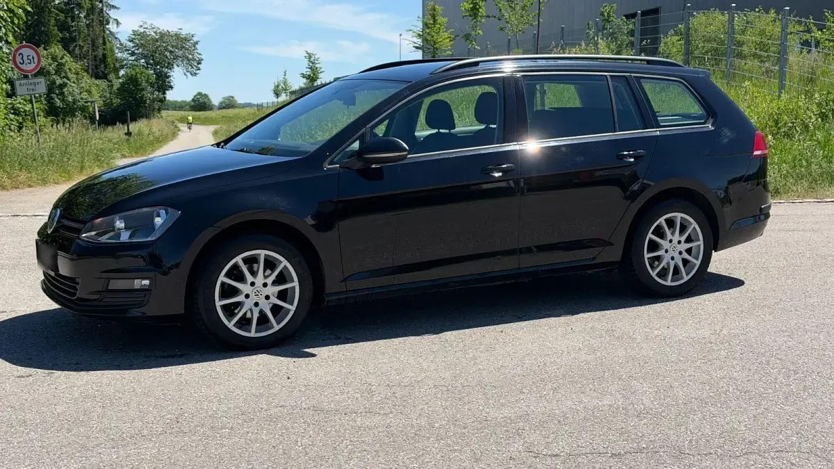 Gebraucht VW Golf VII 110 PS (80 kW) 2015 Schwarz Kombi