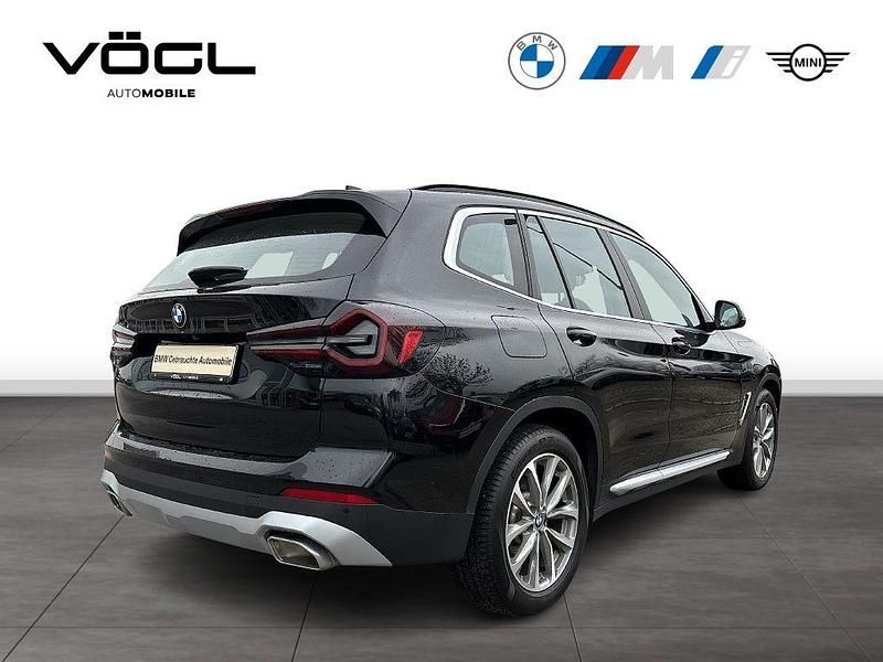 Gebraucht BMW X3 Efficient Dynamics 190 PS (139 kW) 2023 Schwarz SUV