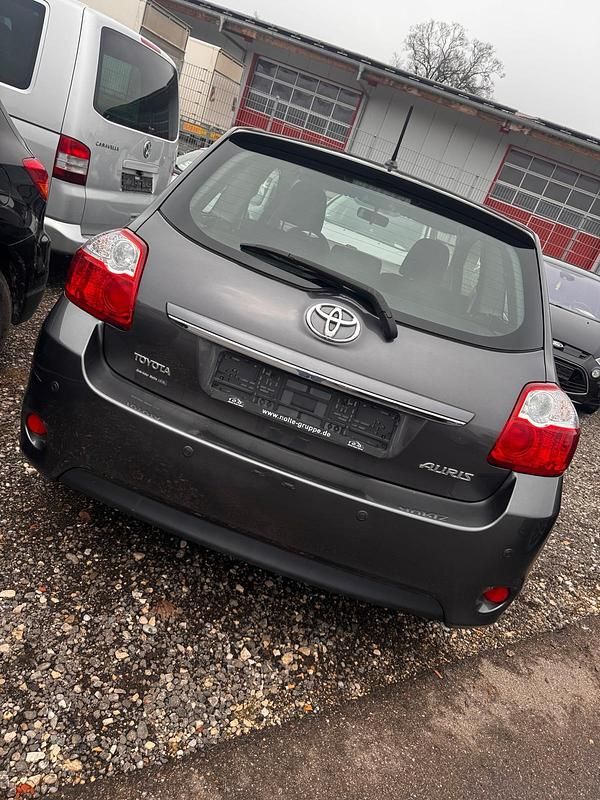 Gebraucht Toyota Auris 132 PS (97 kW) 2010 Kleinwagen