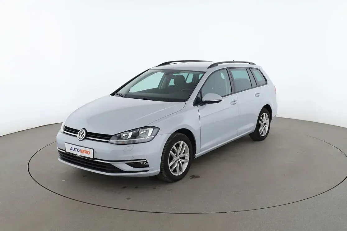 Gebraucht VW Golf VII Comfortline 125 PS (91 kW) 2017 Kombi