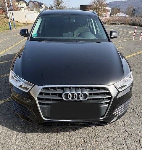Gebraucht Audi Q3 Sport 150 PS (110 kW) 2017 Schwarz SUV