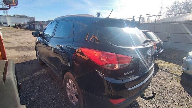 Gebraucht Hyundai ix35 Style 116 PS (85 kW) 2011 Schwarz SUV