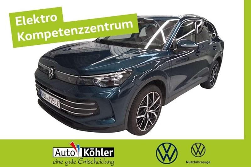 Nightshade blue Gebraucht 2025 VW Tiguan Elegance SUV | 47.620 € (Fairer Preis) - Bild 1/3