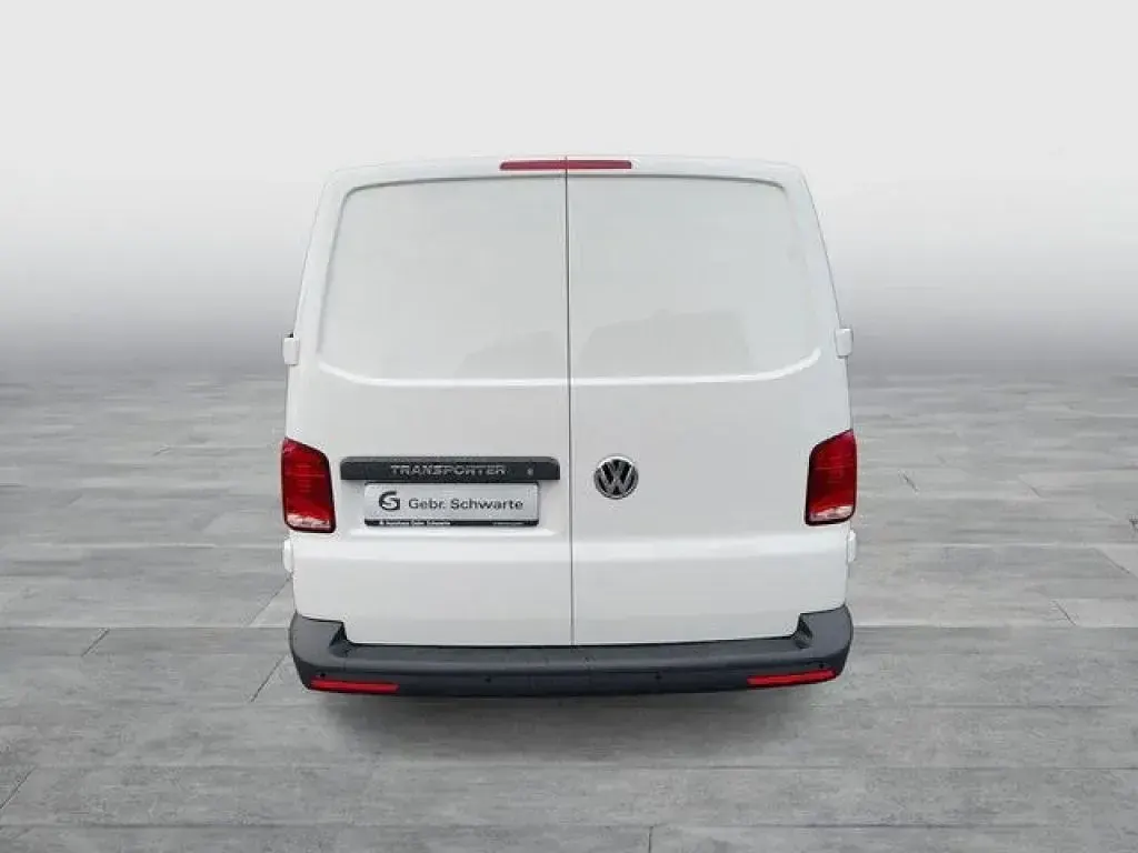Gebraucht VW T6.1 110 PS (80 kW) 2023 Candyweiß Van