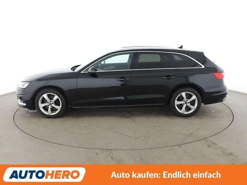 Gebraucht Audi A4 Advanced 163 PS (119 kW) 2022 Schwarz Kombi